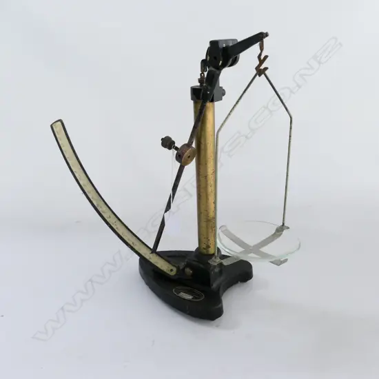 GRIFFIN & GEORGE LEVER ARM QUADRANT SCALE, OIL DAMPED, TO 250gm